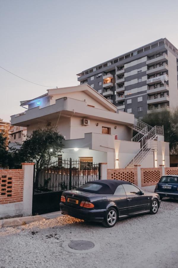 Mehmeti Appartement *